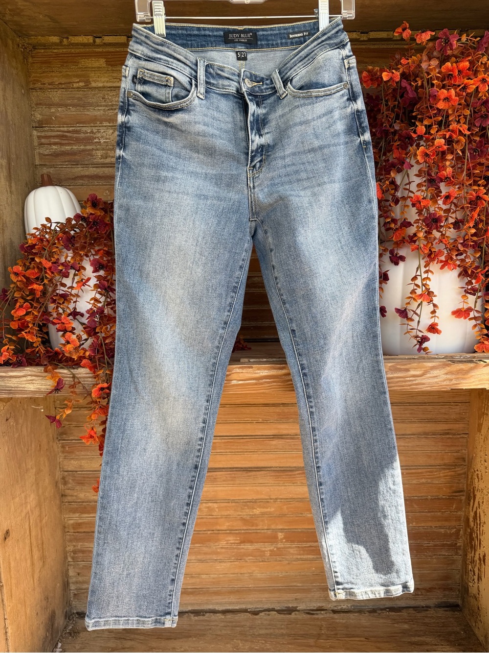 Judy Blue Faded Light Wash Straight Leg Jeans size 5/27